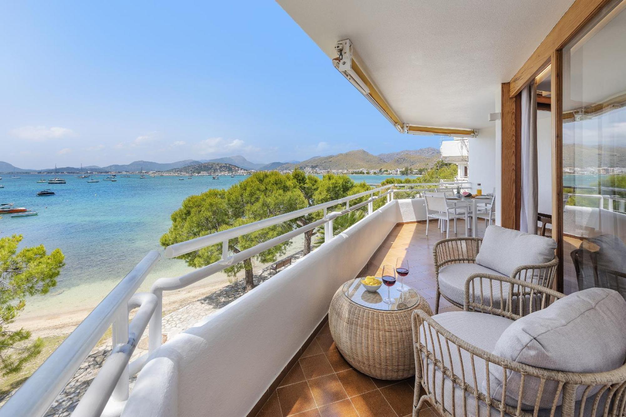 Apartment El Faro *